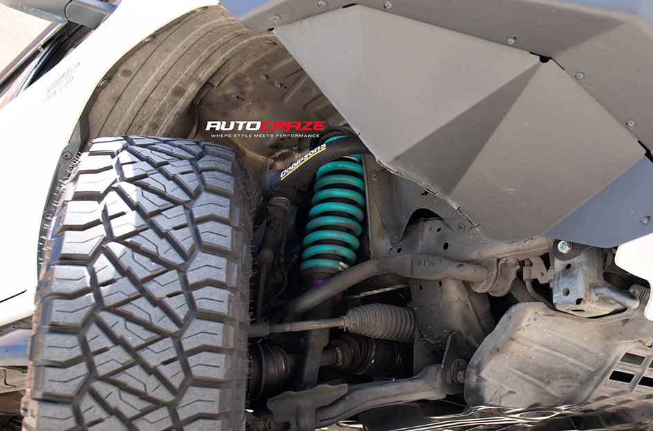 TOYOTA HILUX KMC SUMMIT SATIN BLACK