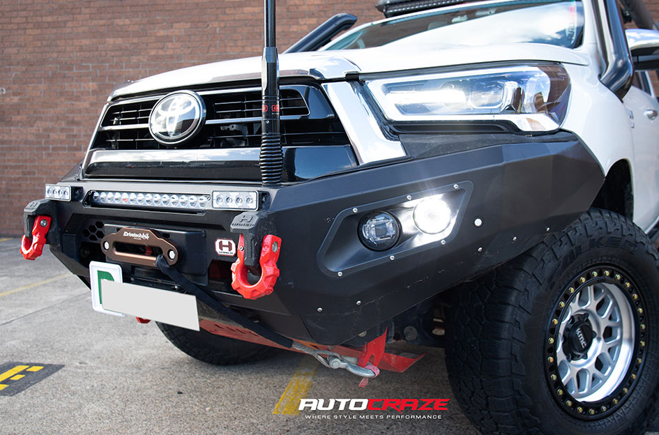 TOYOTA HILUX KMC GRS MACHINED W/ SATIN BLACK LIP