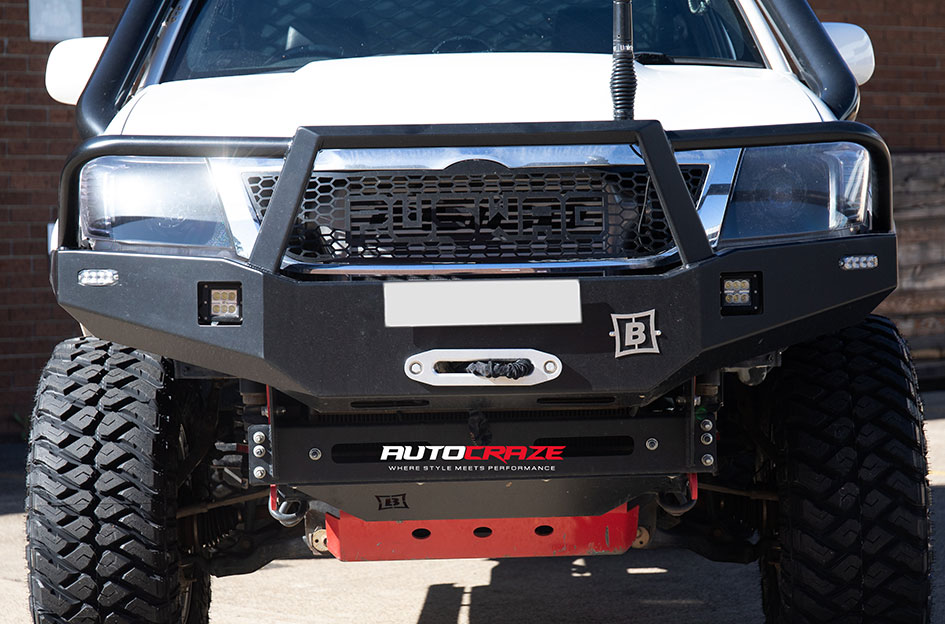 TOYOTA HILUX KMC GRS MACHINED W/ SATIN BLACK LIP