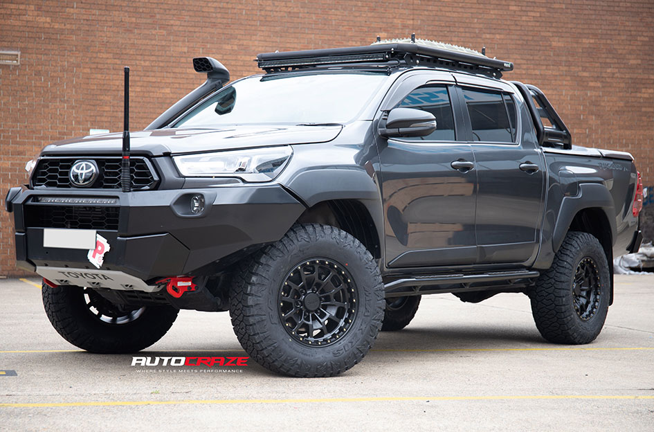 TOYOTA HILUX RUGGED X KMC SUMMIT SATIN BLACK