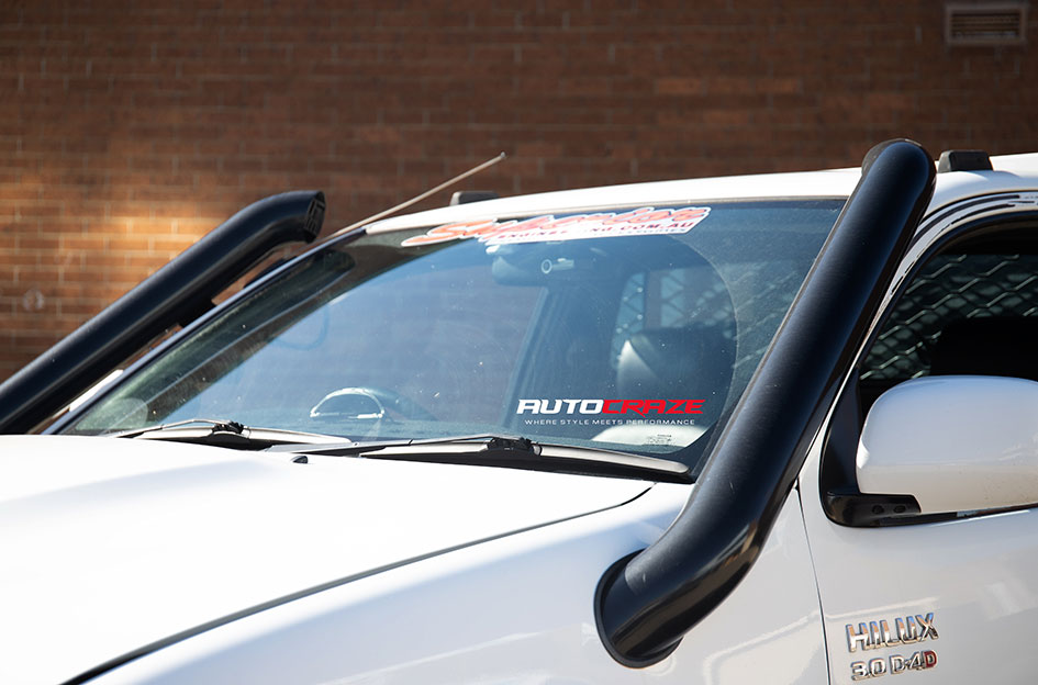 TOYOTA HILUX KMC GRS MACHINED W/ SATIN BLACK LIP