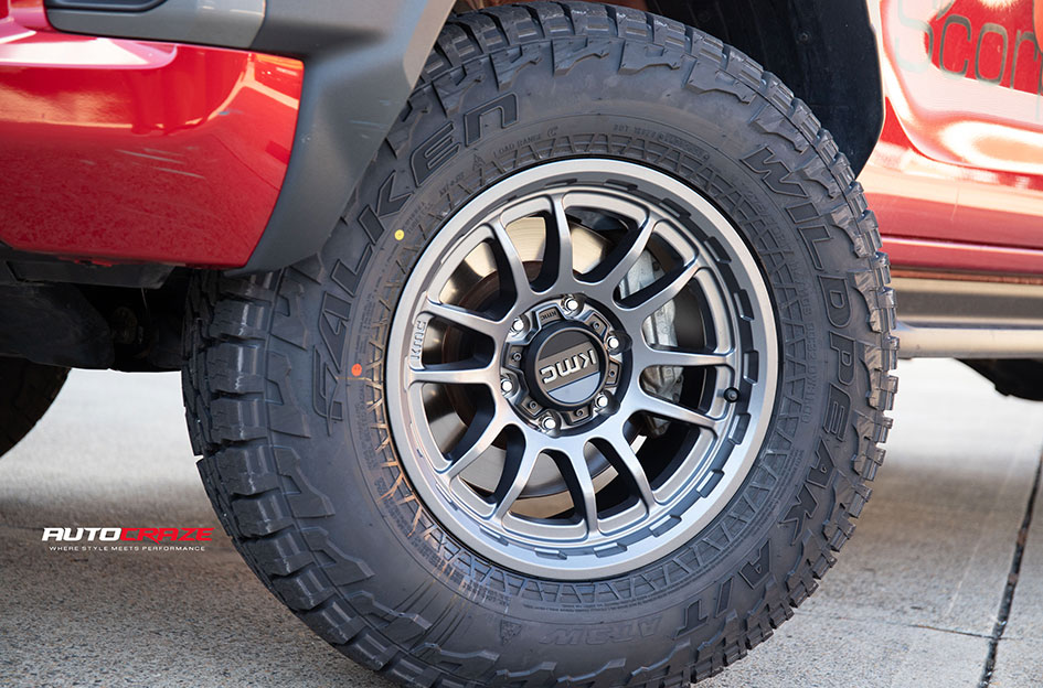 TOYOTA HILUX KMC WRATH MATTE ANTHRACITE 
