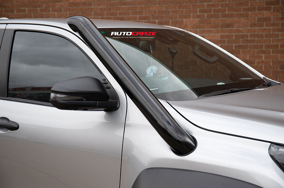 TOYOTA HILUX KMC WRATH SATIN BLACK