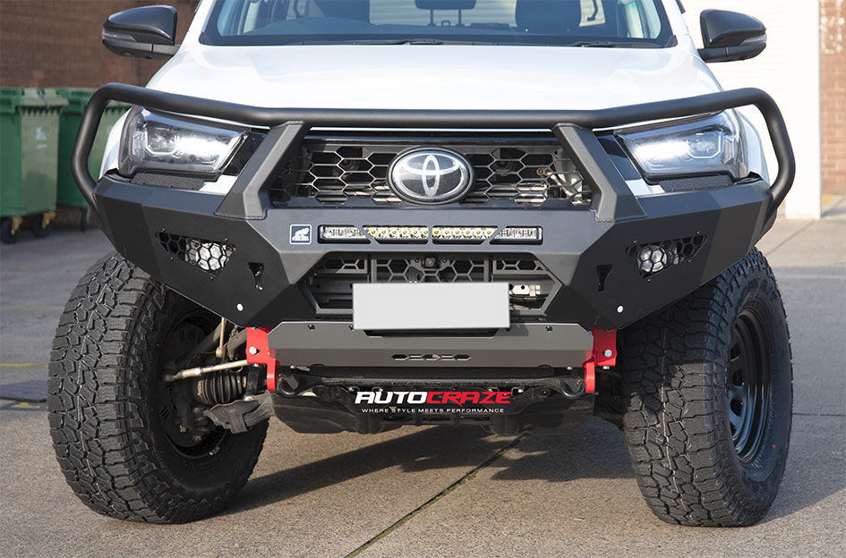 TOYOTA HILUX KING D-HOLE BLACK