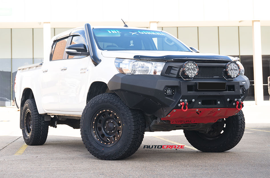 TOYOTA HILUX KING D-LOCKER BLACK