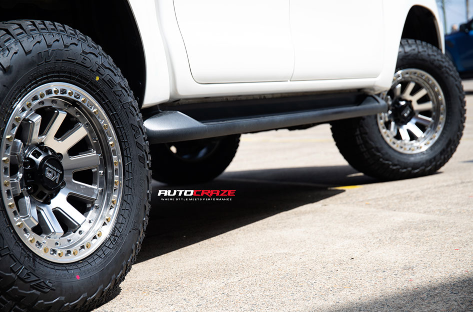 TOYOTA HILUX KING SNATCH GUN METAL MACHINED 