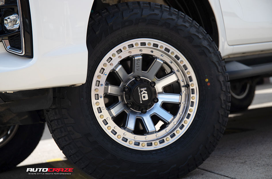 TOYOTA HILUX KING SNATCH GUN METAL MACHINED 