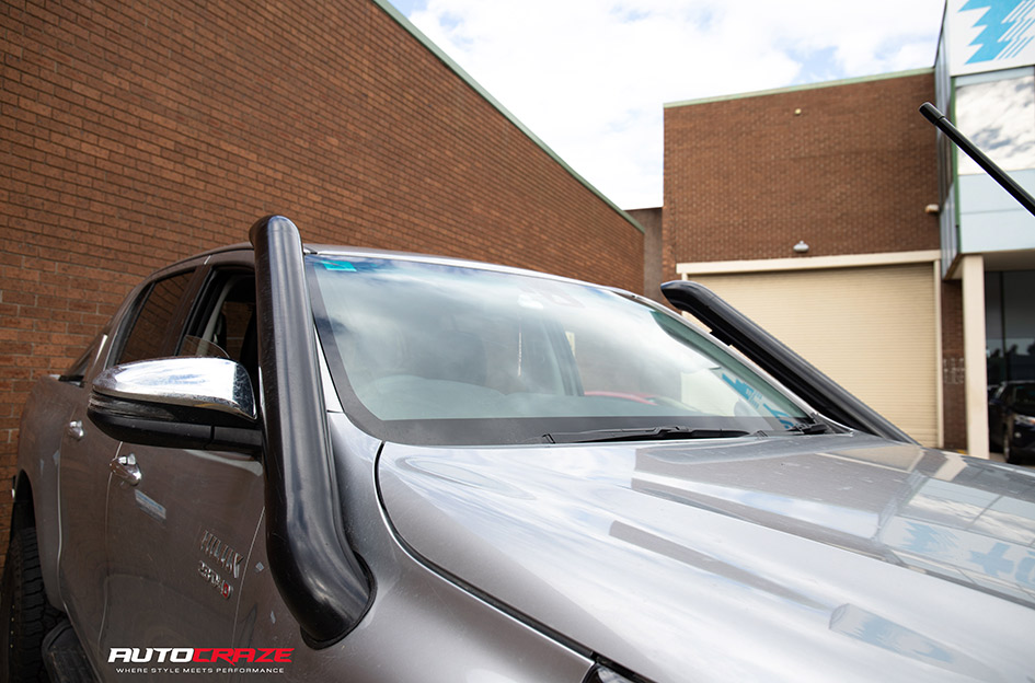 TOYOTA HILUX KING D-LOCKER SATIN BLACK 