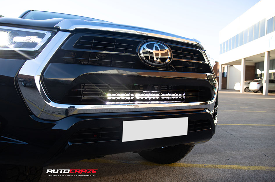 TOYOTA HILUX MOTO METAL MO962 GLOSS BLACK MILLED ACCENTS