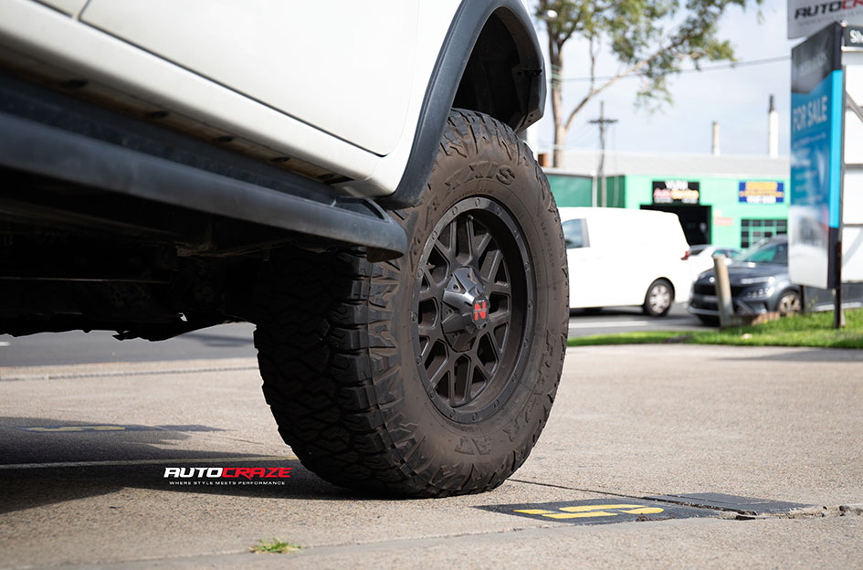 TOYOTA HILUX NOMAD JUDGE MATTE BLACK