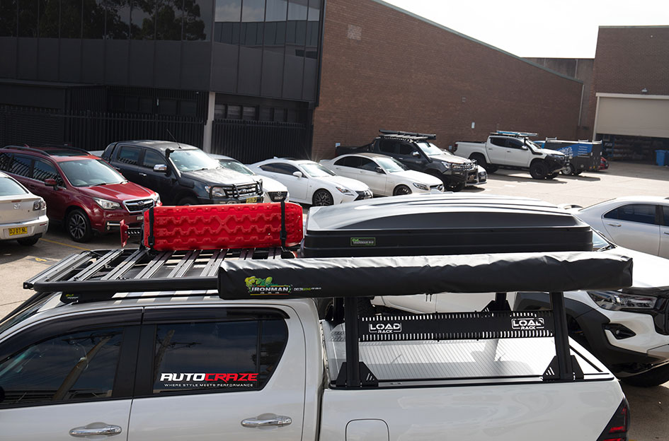 TOYOTA HILUX NOMAD JUDGE MATTE BLACK