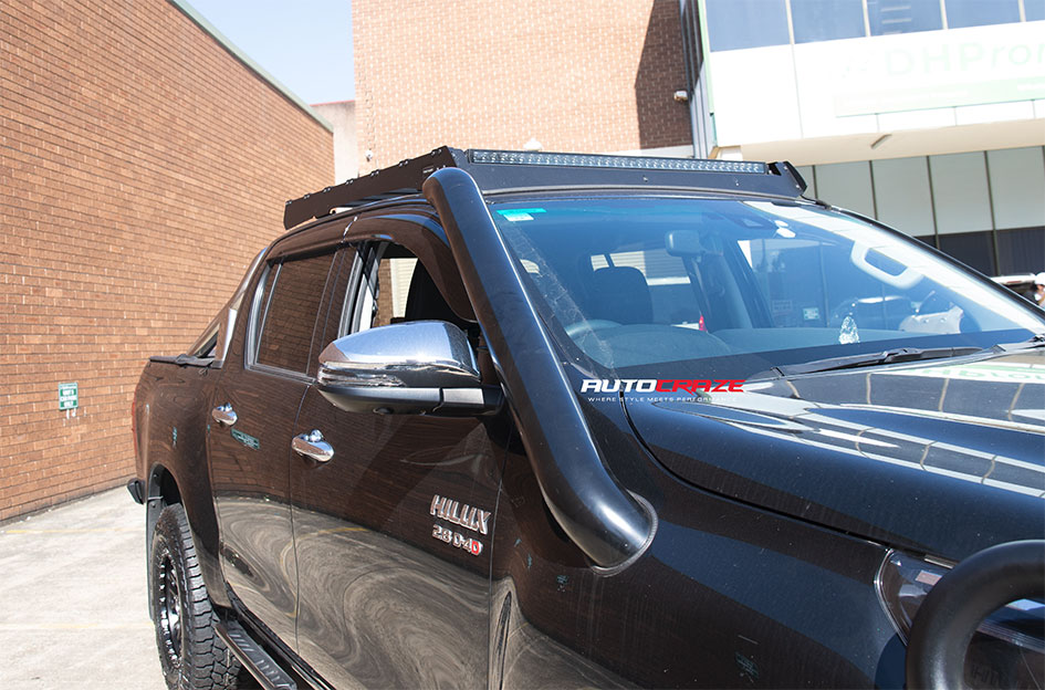 TOYOTA HILUX NOMAD N133 SATIN BLACK