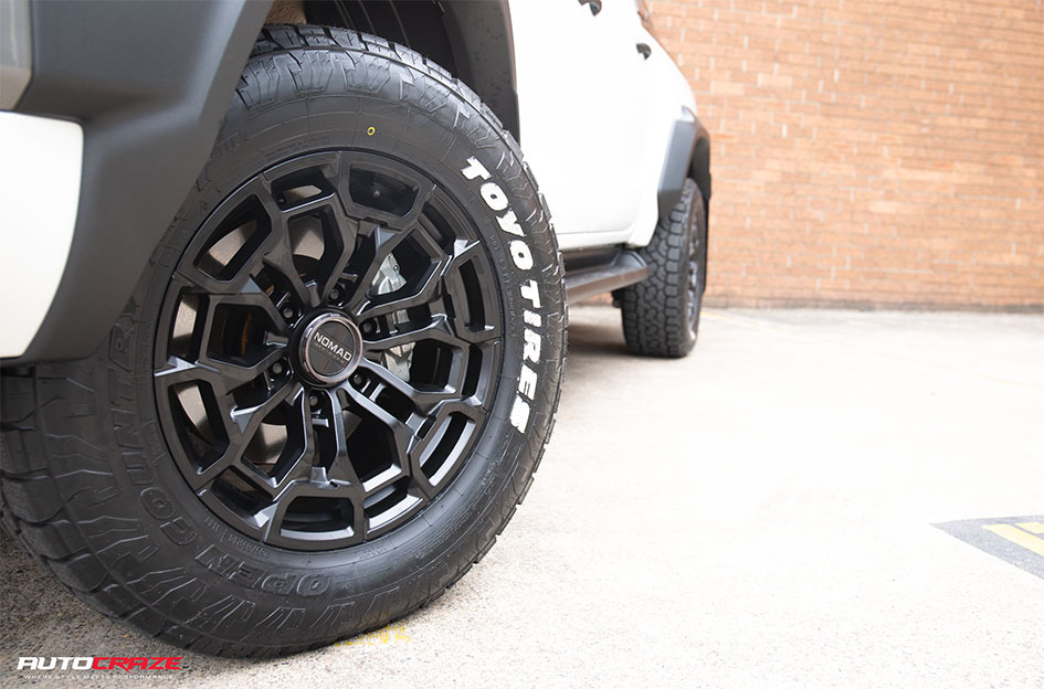 TOYOTA HILUX NOMAD N162 SATIN BLACK