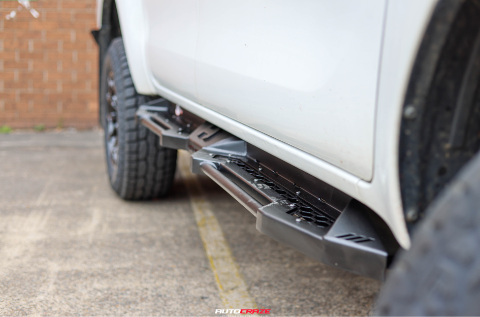 TOYOTA HILUX NOMAD N162 GLOSS BLACK DARK TINT