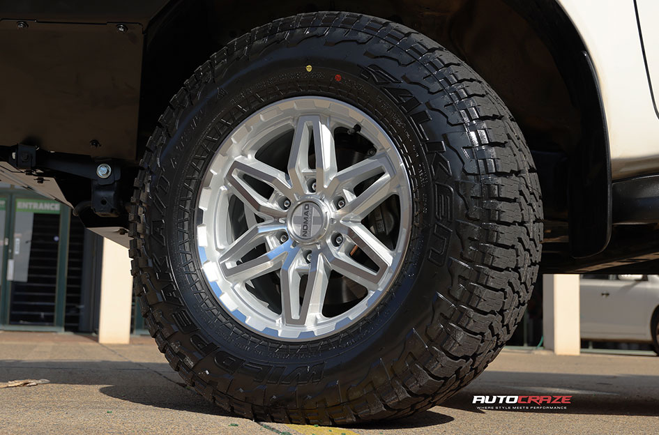 TOYOTA HILUX NOMAD N232 SILVER MACHINED FACE