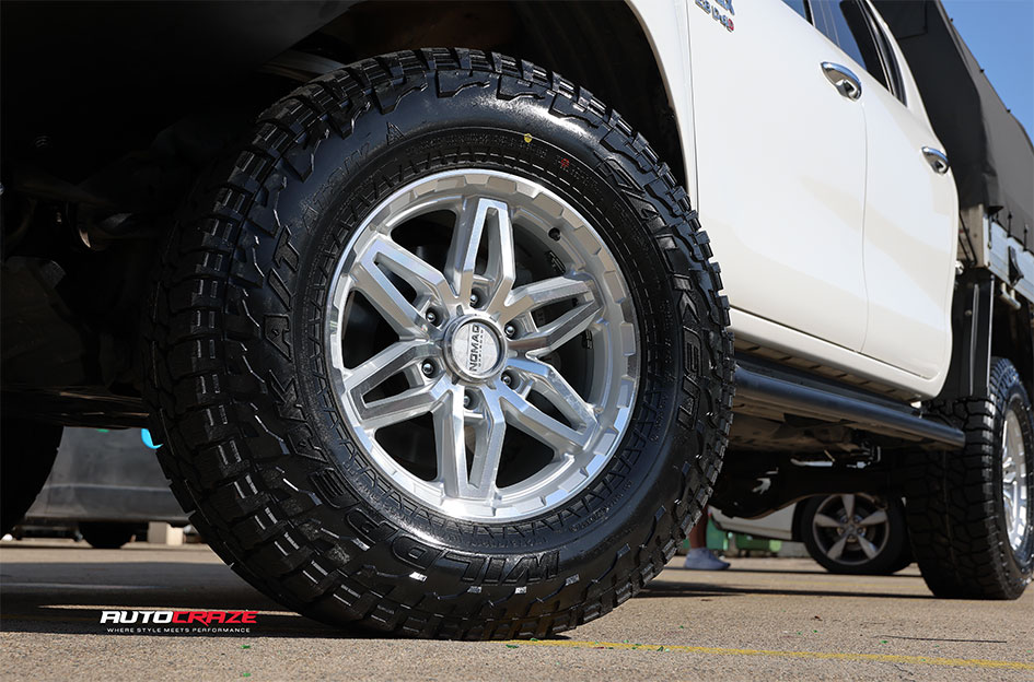 TOYOTA HILUX NOMAD N232 SILVER MACHINED FACE