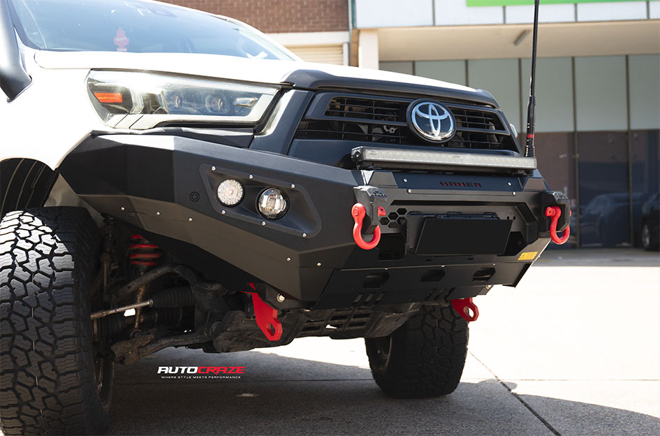 TOYOTA HILUX NOMAD PROSECUTOR MATTE BLACK