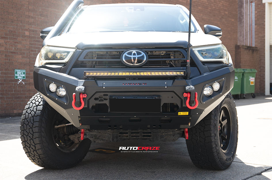 TOYOTA HILUX NOMAD PROSECUTOR MATTE BLACK