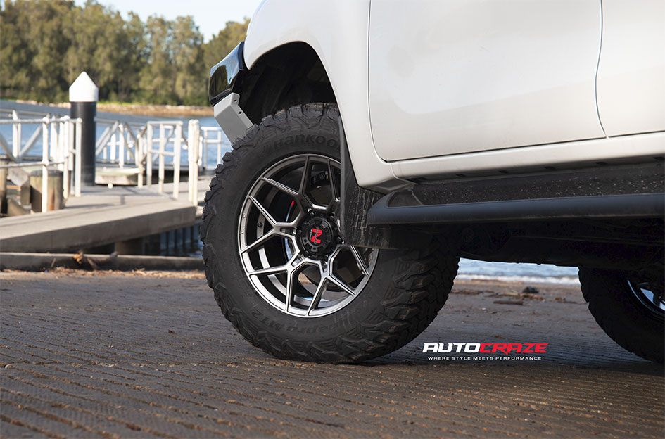 TOYOTA HILUX NOMAD SABBATH HYPER BLACK