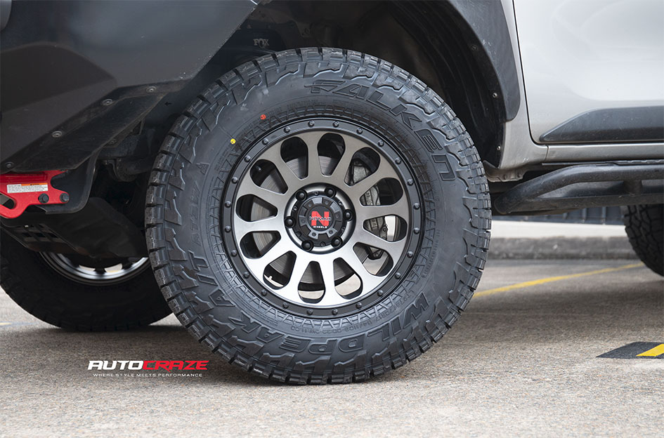 TOYOTA HILUX NOMAD VICTIM GUN METAL BLACK RING