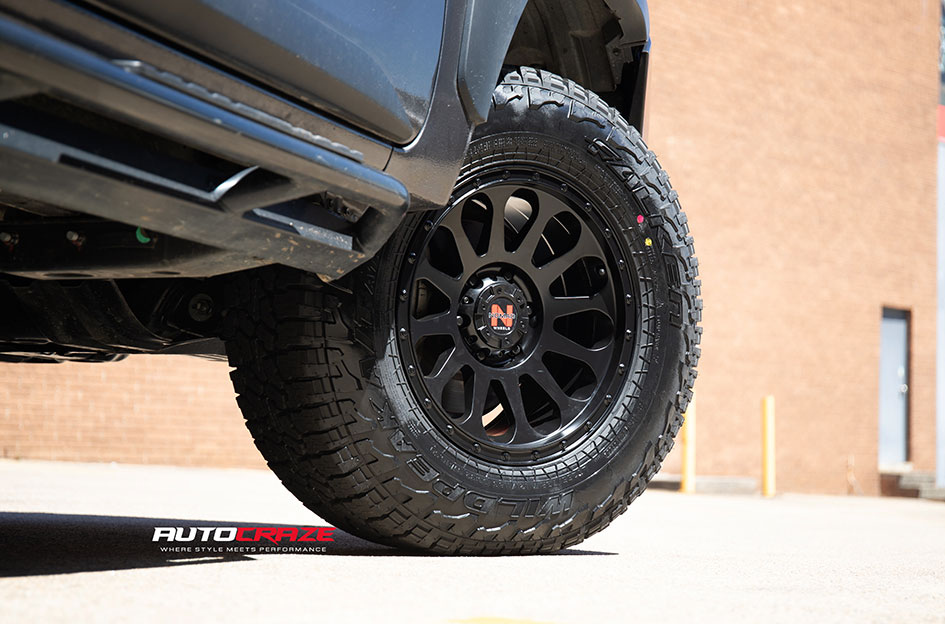 TOYOTA HILUX RUGGED X NOMAD VICTIM MATTE BLACK 