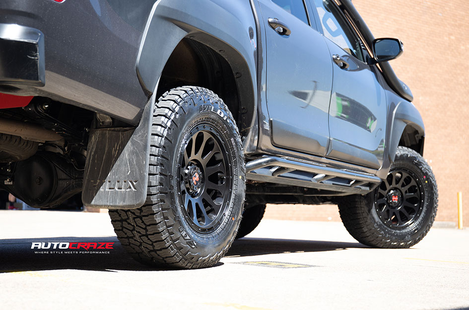 TOYOTA HILUX RUGGED X NOMAD VICTIM MATTE BLACK 