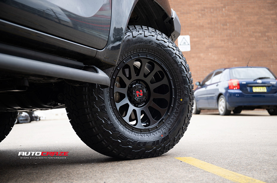 TOYOTA HILUX NOMAD VICTIM MATTE BLACK 