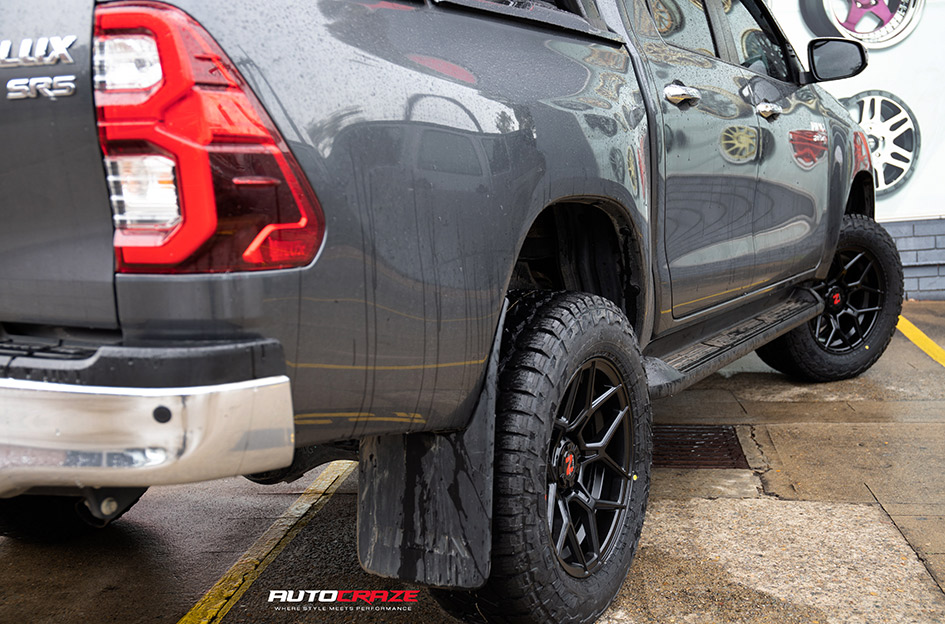 TOYOTA HILUX NOMAD SABBATH MATTE BLACK 