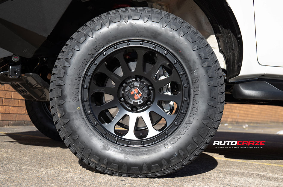 TOYOTA HILUX NOMAD VICTIM MATTE BLACK 