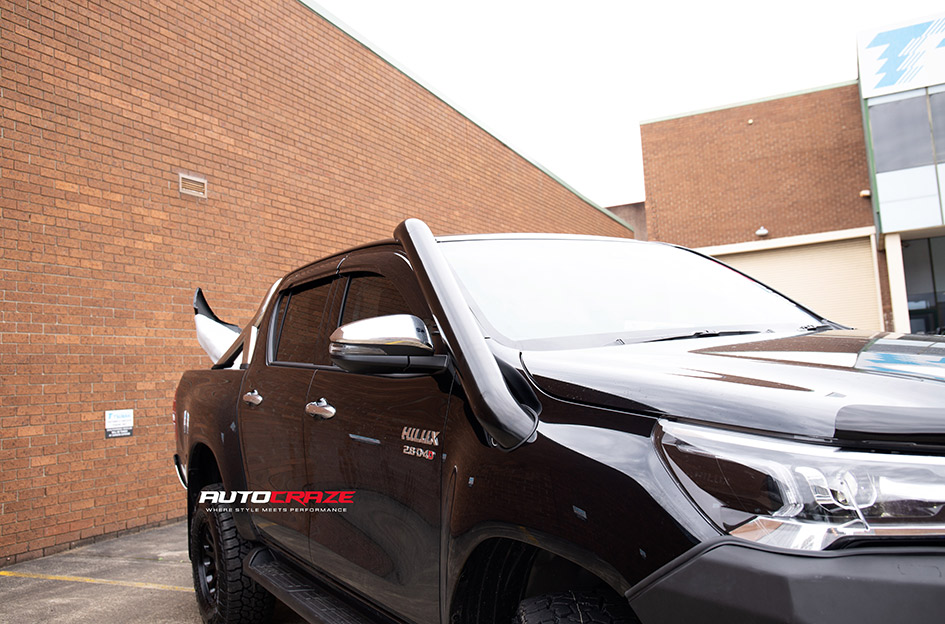 TOYOTA HILUX NOMAD VICTIM MATTE BLACK 