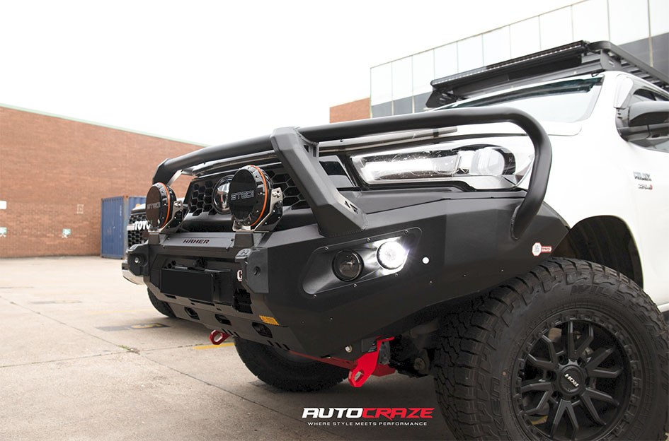 TOYOTA HILUX ROH RAID MATTE BLACK 