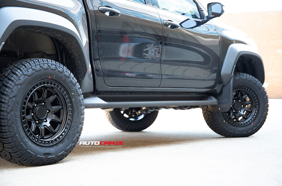 TOYOTA HILUX BLACK RHINO CALICO MATTE BLACK 