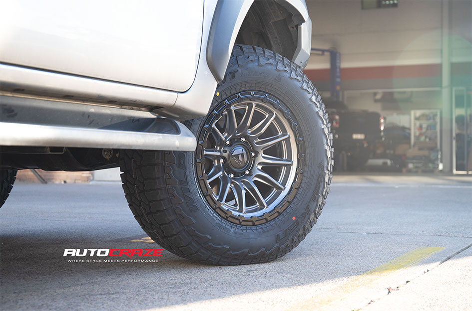 TOYOTA HILUX FUEL PISTON MATTE GUNMETAL W/ GLOSS BLACK LIP