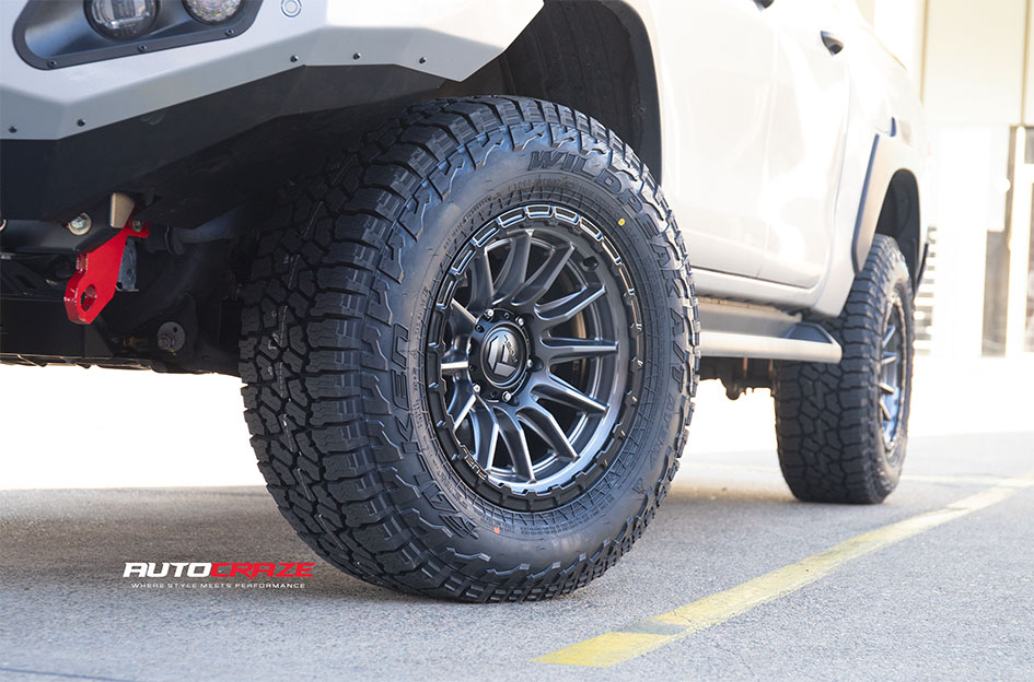 TOYOTA HILUX FUEL PISTON MATTE GUNMETAL W/ GLOSS BLACK LIP