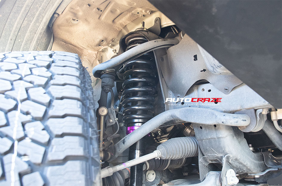 TOYOTA HILUX FUEL PISTON MATTE GUNMETAL W/ GLOSS BLACK LIP