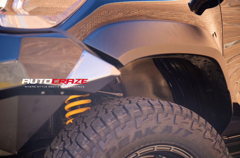 TOYOTA HILUX FUEL SHOK MATTE BLACK