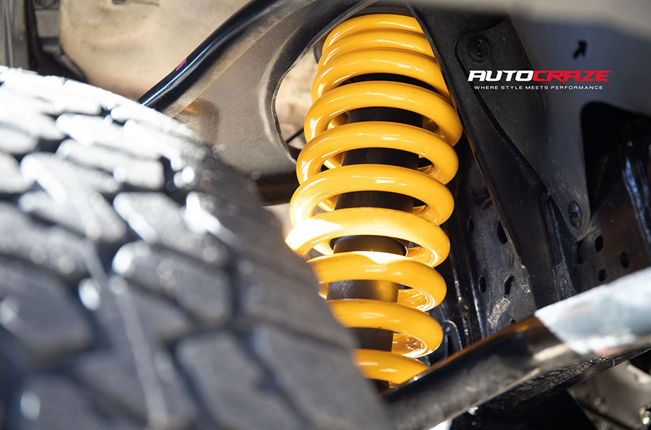 TOYOTA HILUX FUEL SHOK MATTE BLACK