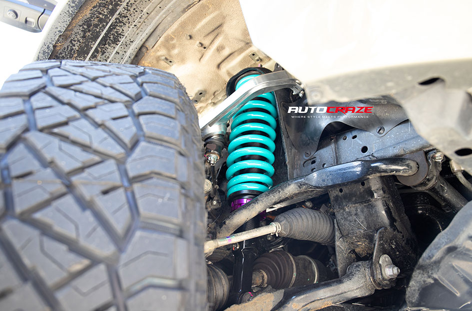 TOYOTA HILUX ROGUE KING SNATCH SATIN BLACK 