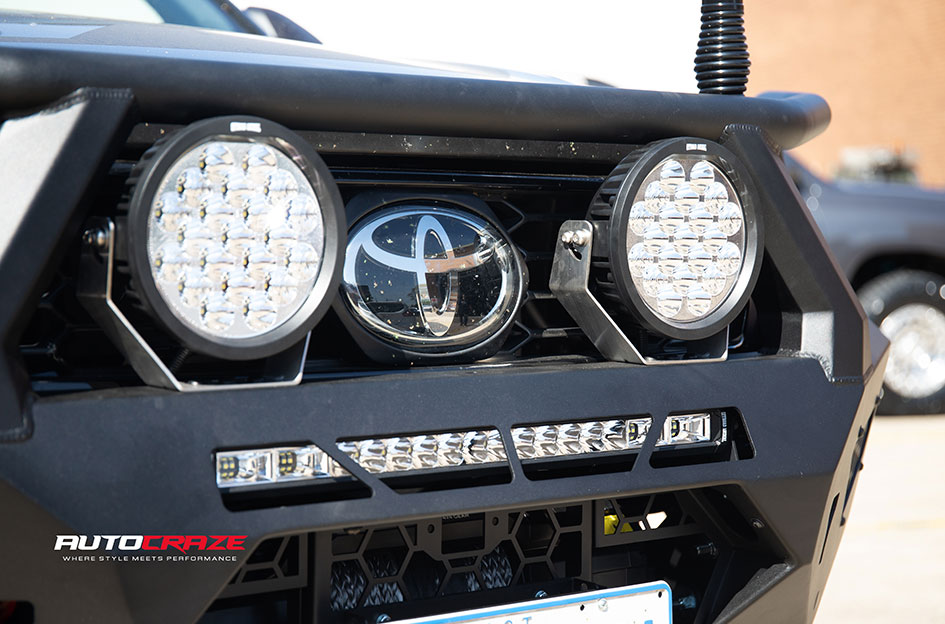 TOYOTA HILUX BLACK RHINO RAPID BRONZE 