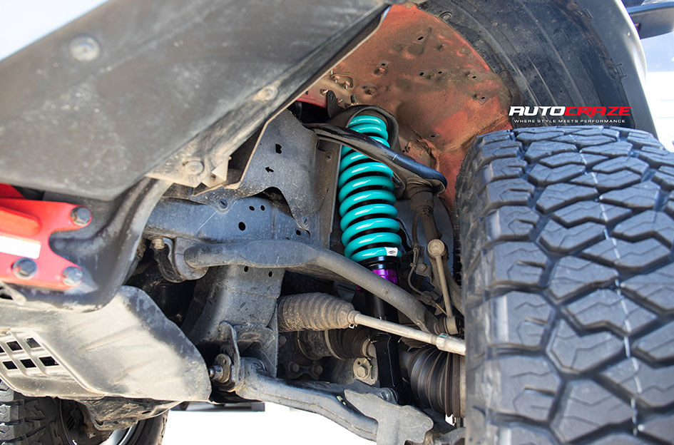 TOYOTA HILUX RUGGED X KING KONG SATIN BLACK