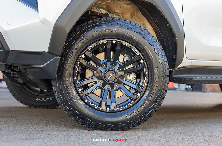 TOYOTA HILUX N90 ROH VAPOUR MATTE BLACK