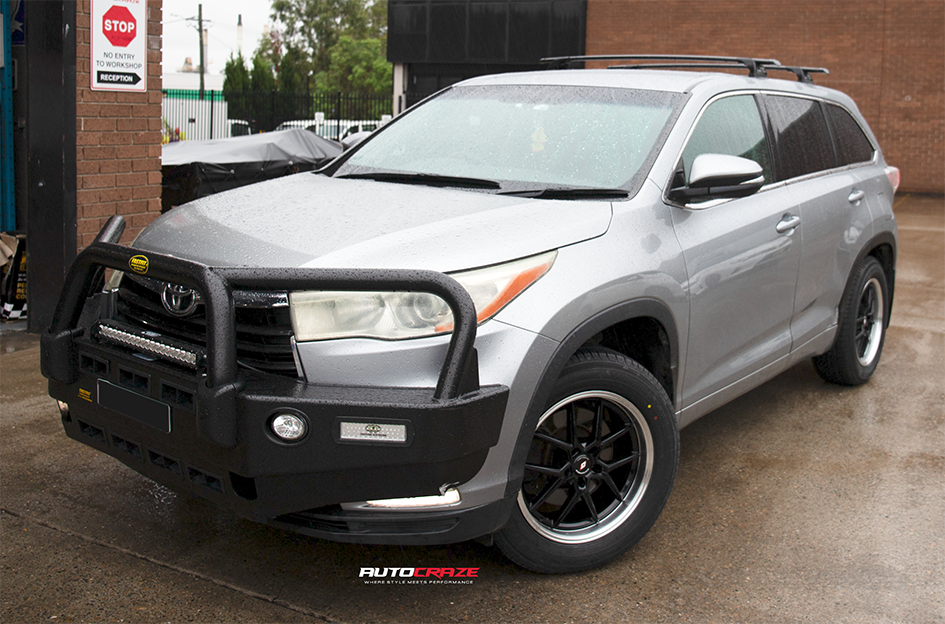 TOYOTA KLUGER INFORGED KIKI5566 BLACK MACHINED LIP