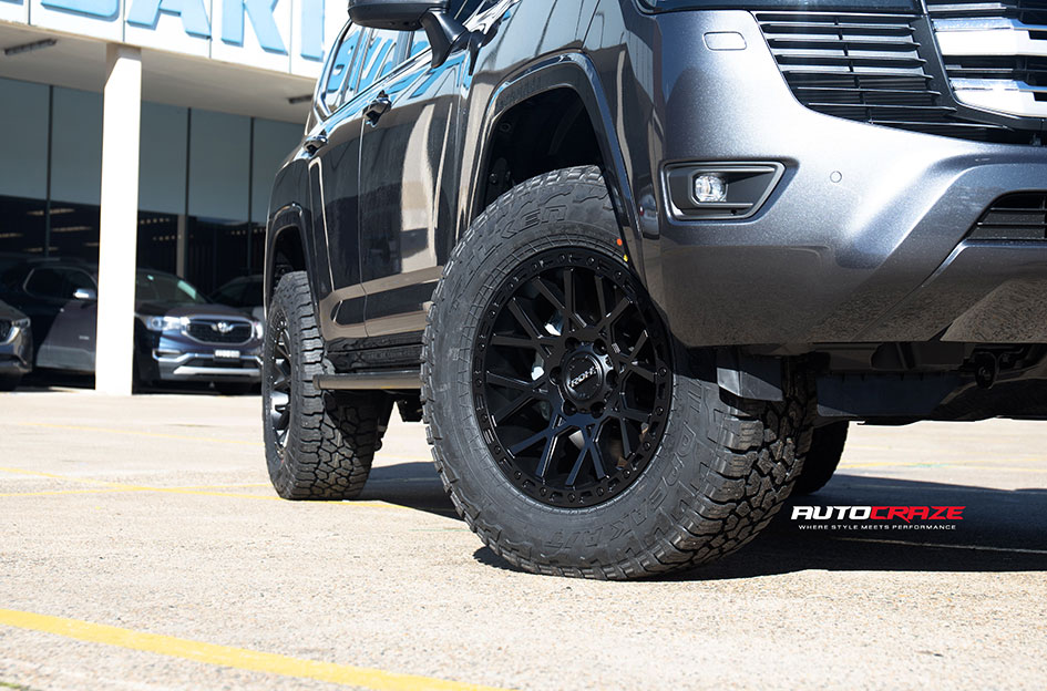 TOYOTA LANDCRUISER 300 SERIES ROH CRAWLER MATT BLACK