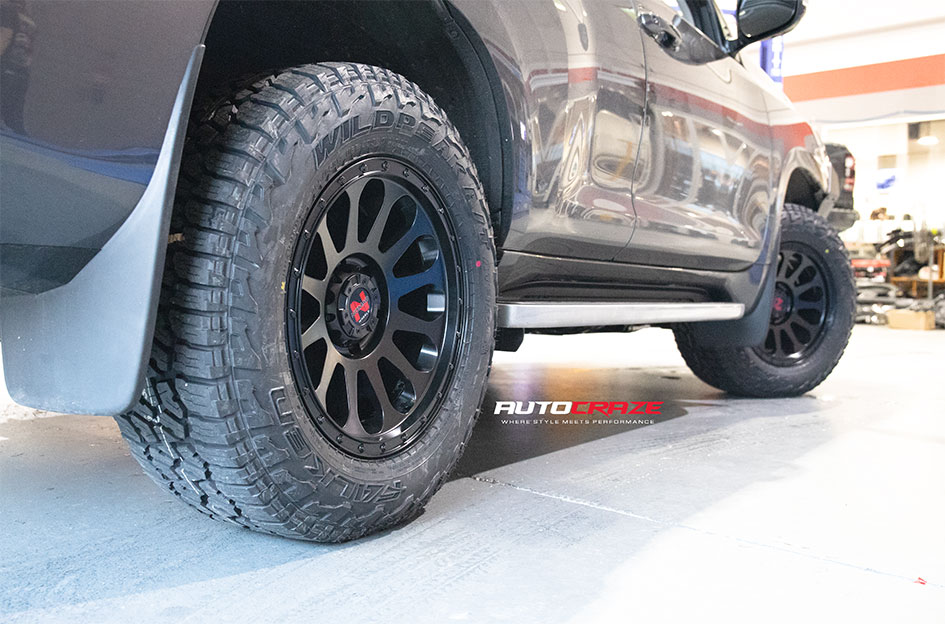 TOYOTA LANDCRUISER PRADO NOMAD VICTIM MATTE BLACK