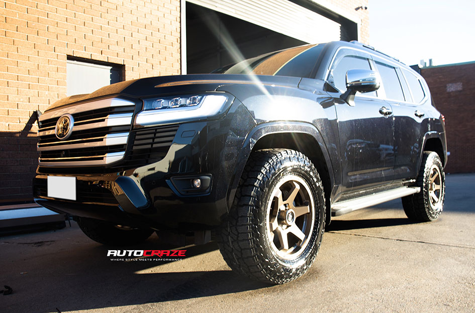 TOYOTA LANDCRUISER 200 SERIES DIESEL PHILADELPHIA BRONZE