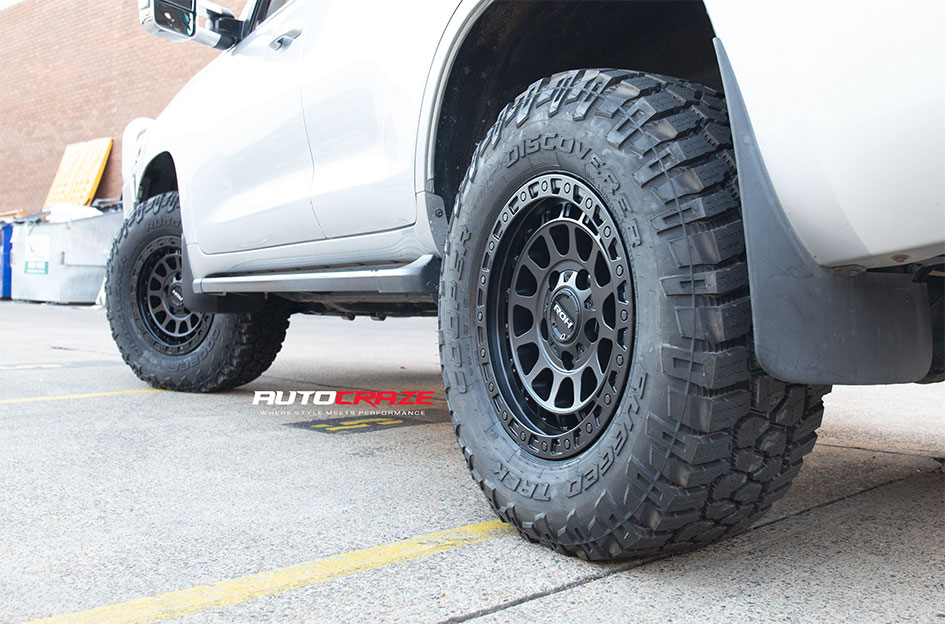 TOYOTA LANDCRUISER 200 SERIES ROH ASSAULT MATT BLACK