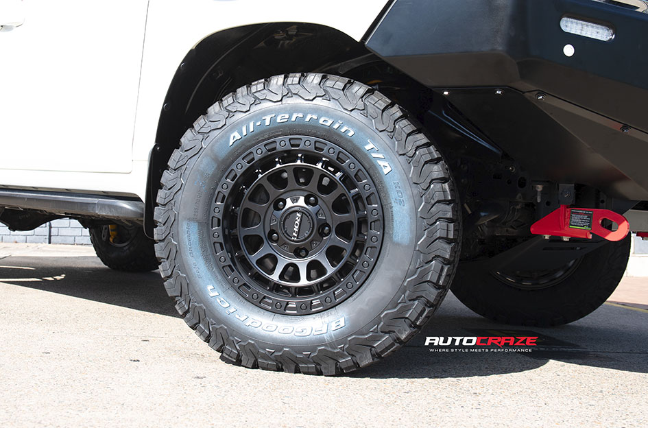TOYOTA LANDCRUISER 200 SERIES ROH ASSAULT MATT BLACK