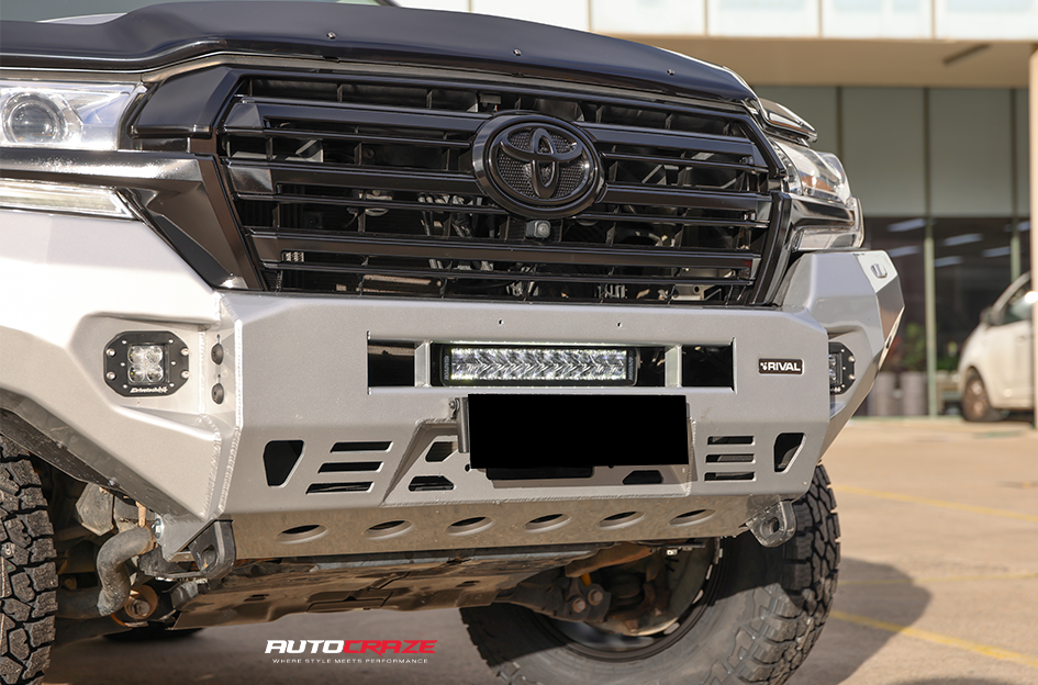 TOYOTA LANDCRUISER 200 SERIES ROH ASSAULT MATT BLACK