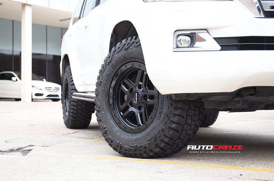 TOYOTA LANDCRUISER 200 SERIES ROH HAMMER MATTE BLACK