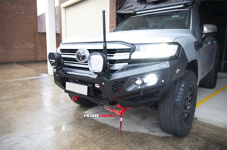 TOYOTA LANDCRUSIER 300 SERIES BLACK RHINO OUTBACK MATTE BLACK